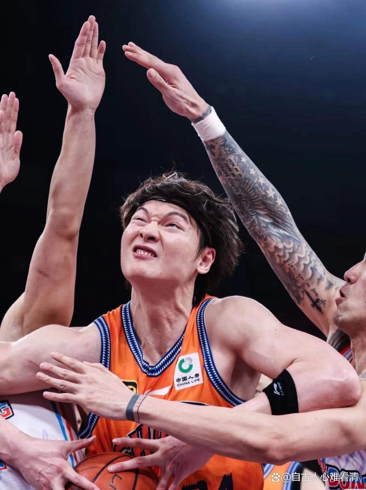 冲刺阶段上海久事备战NBA总决赛,内部沟通细节曝光,目标明确,身体对抗强度拉满的简单介绍 冲刺阶段上海久事备战NBA总决赛,内部沟通细节曝光,目标明确,身体对抗强度拉满的简单介绍