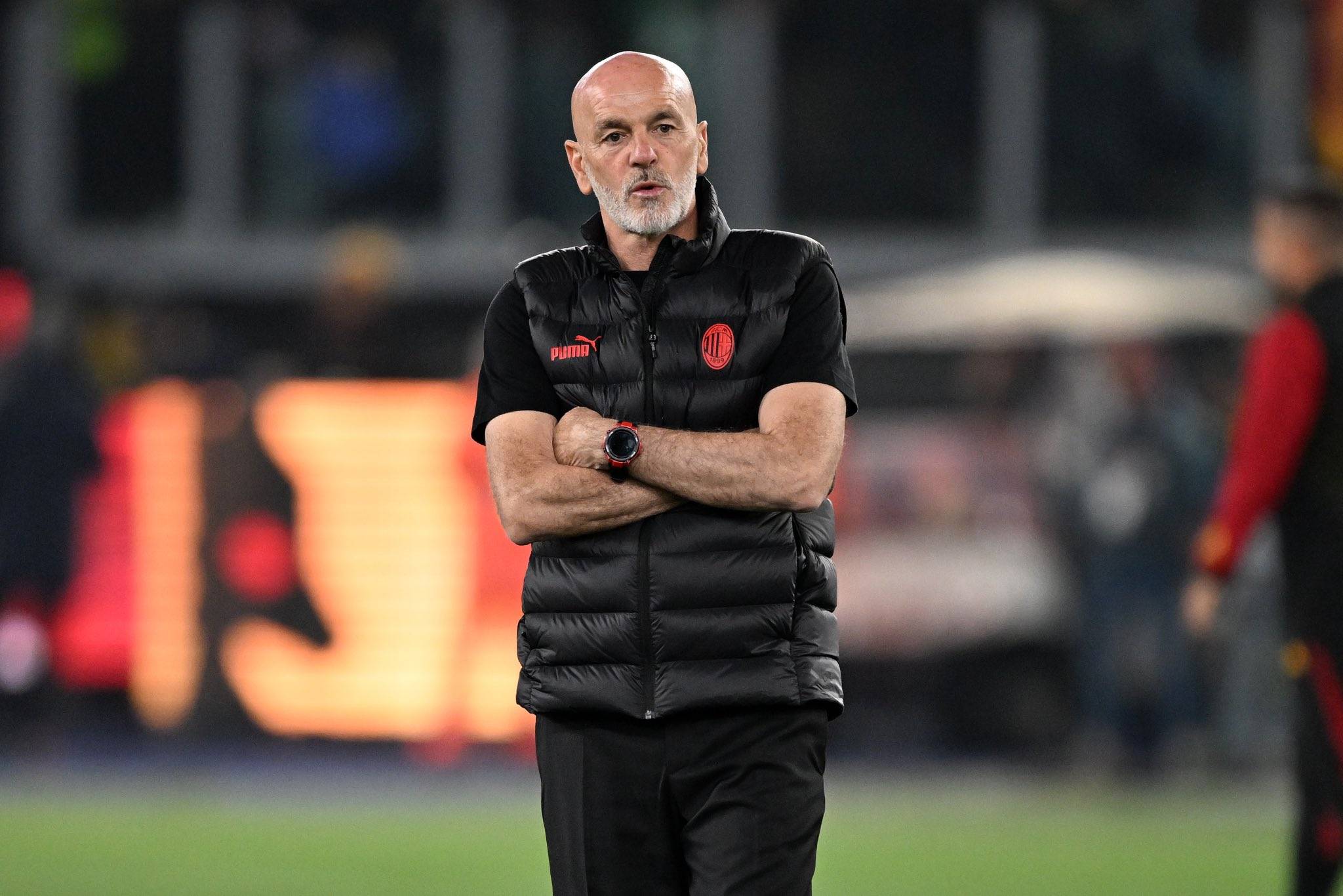 九游会官网入口 -全明星赛倒计时，AC米兰冲刺阶段回应争议，细节引发关注，悬念犹存，临场指挥获称赞的简单介绍