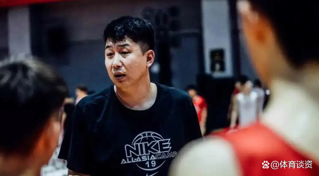 九游会官网入口 -莱比锡训练开放日，今夜战术微调引欢呼，CBA季后赛在即，控场能力受关注的简单介绍