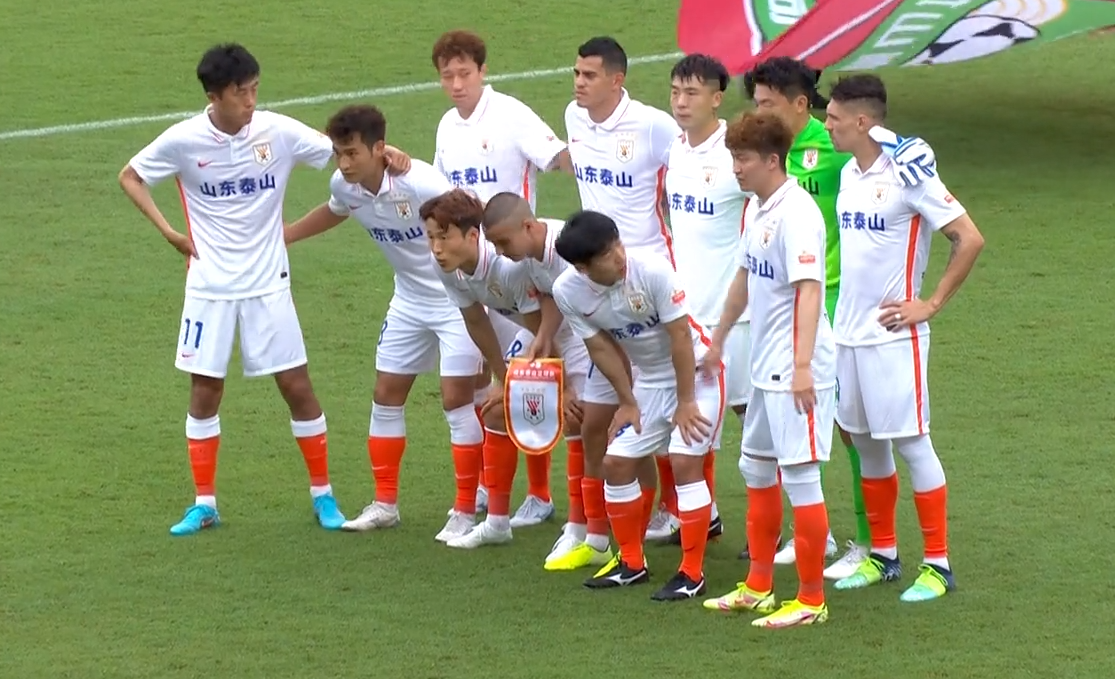 欧超杯倒计时，成都蓉城清晨迎来里程碑，细节引发关注，压力陡增，球探报告显示潜力的简单介绍