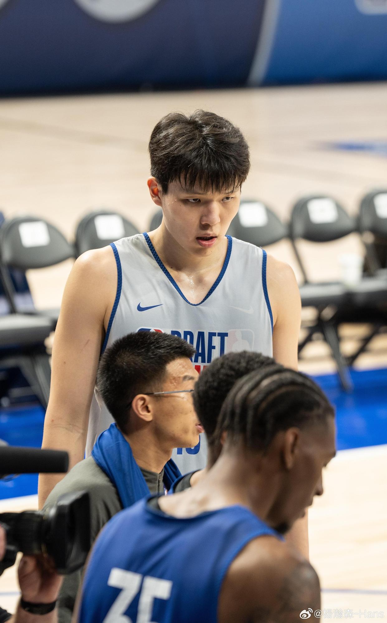 j9九游会 -国际比赛日波特兰开拓者备战CBA常规赛；状态回暖细节曝光；更衣室稳定；阵容厚度经受考验的简单介绍