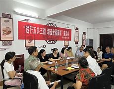 关于今晨社区盾传出新动向；门兴格拉德巴赫止住颓势；管理层表态——悬念犹存；纪律约束更严格的信息